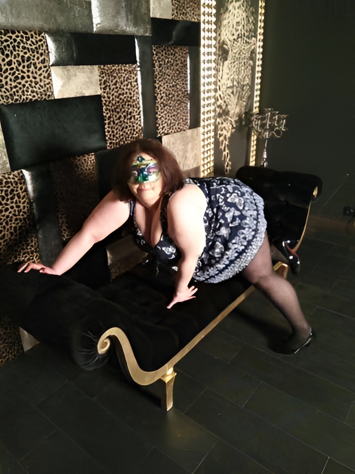 Индивидуалка Медея, доступна для личного знакомства от 2500 руб