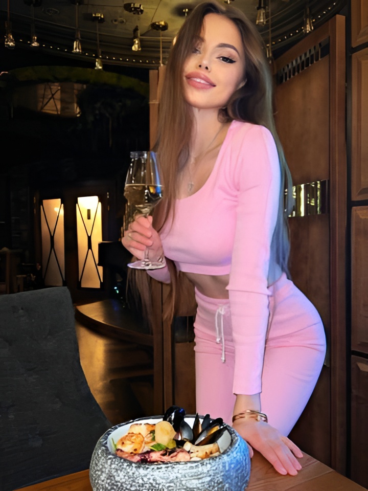 Индивидуалка Яна, доступна для личного знакомства от 2000 руб