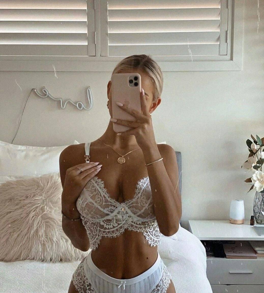 Елена привлекальеная девушка из Вычегодского цена от 4000 руб