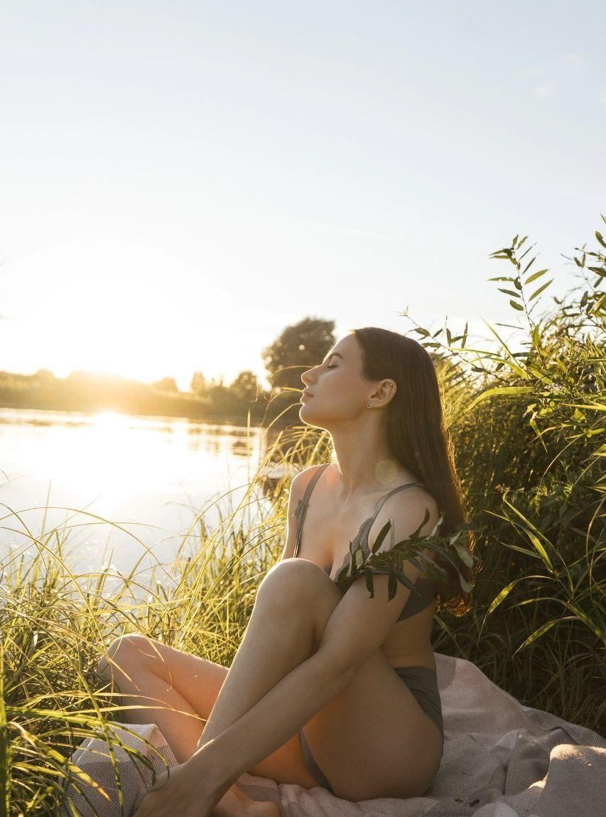 Габриэлла привлекальеная девушка из Вычегодского цена от 5000 руб