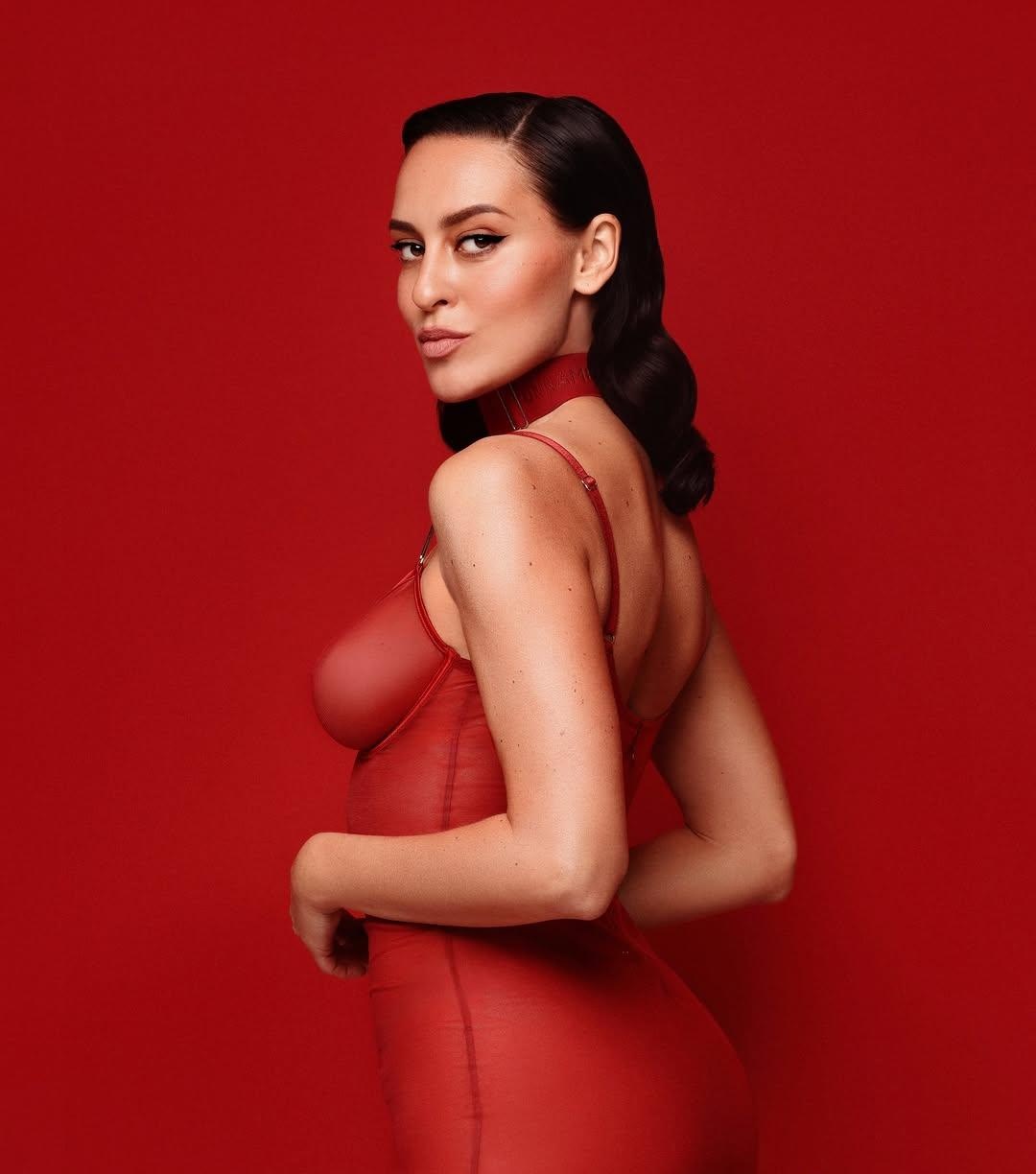 Дарина привлекальеная девушка из Вычегодского цена от 8000 руб