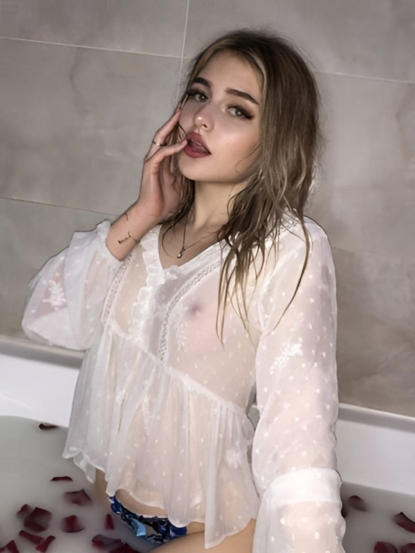 Алиана привлекательная девушка из Вычегодского цена от 1500 руб