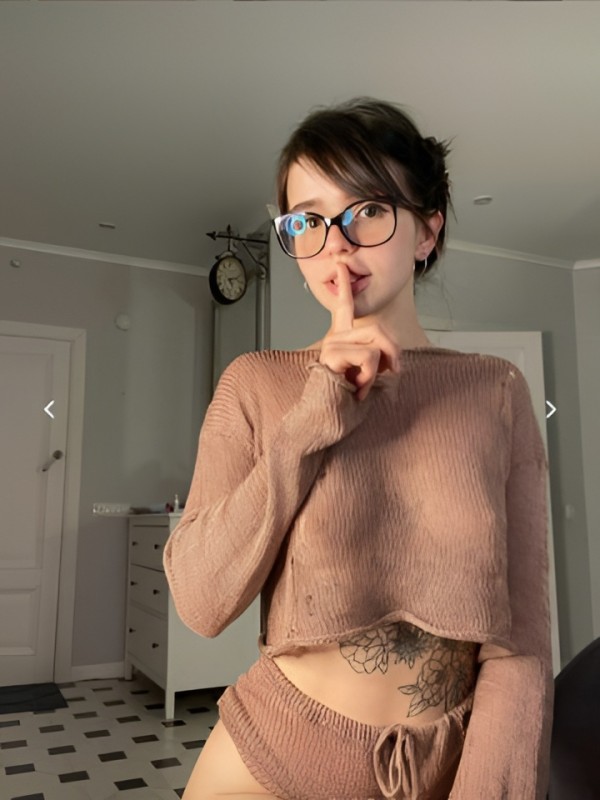 Азалия привлекательная девушка из Вычегодского цена от 3000 руб