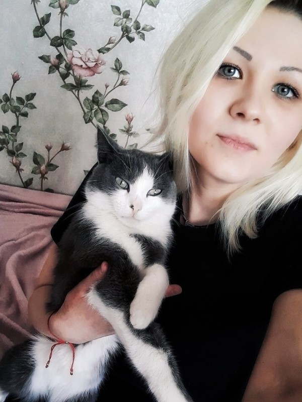 Лизка привлекательная девушка из Вычегодского цена от 3500 руб