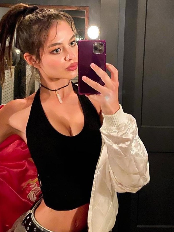 Ирина привлекательная девушка из Вычегодского цена от 3000 руб